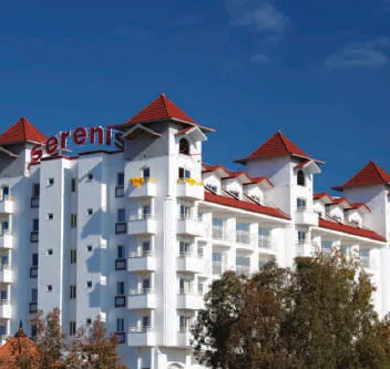 Serenis Hotel